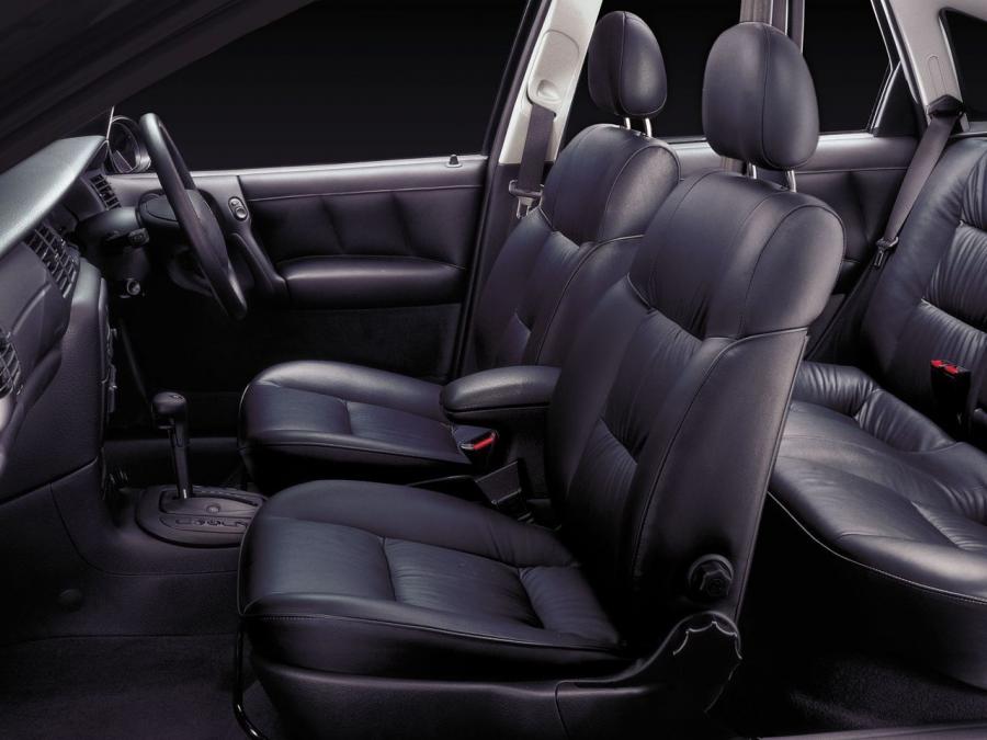  Holden Vectra Hatchback 1999 года  (фото 3 из 4)